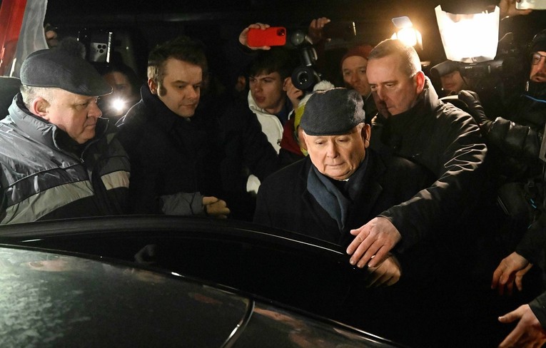 Kako je došlo do bizarne drame u vrhu Poljske