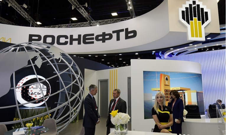 Ruska naftna tvrtka probala na dražbi prodati naftu za rublje. Nitko se nije javio