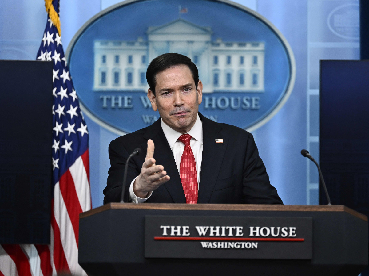 Rubio: Deset civilnih mornara poginulo je zbog sukoba u Hormuškom tjesnacu