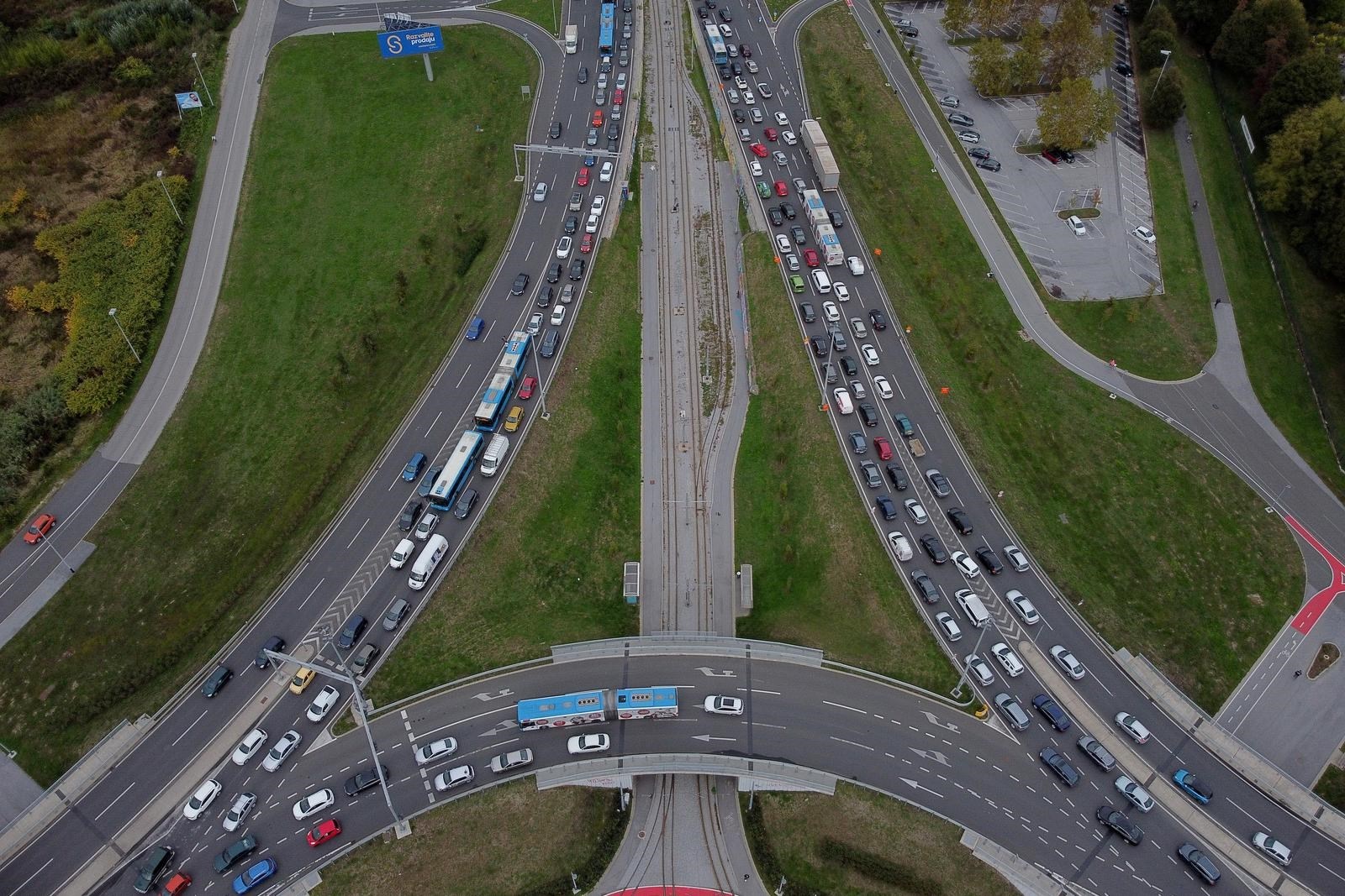 Objavljeno kako će se voziti Jadranskim mostom u Zagrebu dok traje sanacija