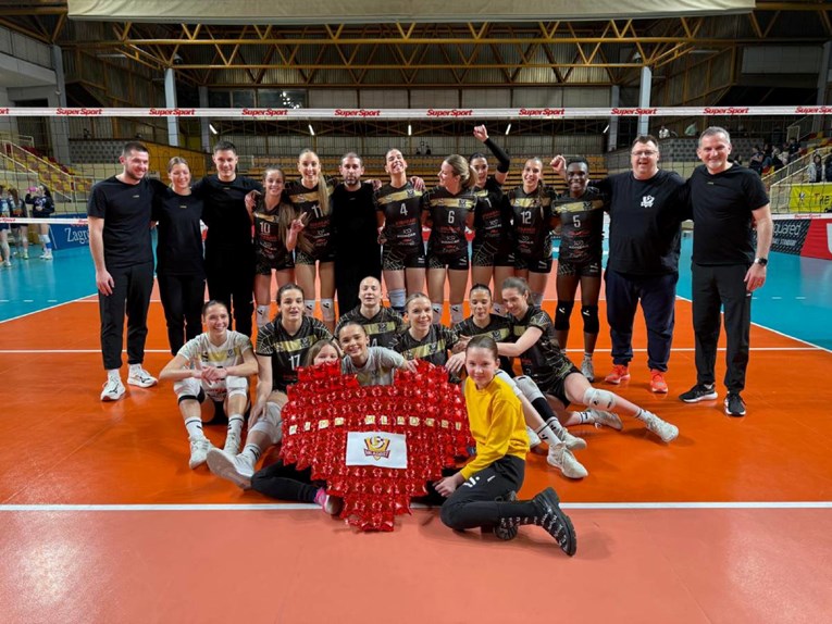 Dvostruko slavlje na Mladosti. I odbojkašice ušle u finale Kupa