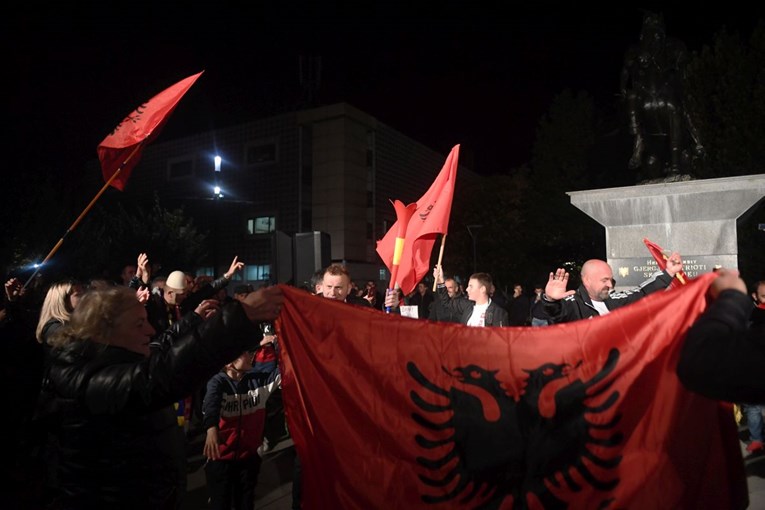 Nacionalisti pobjednici izbora na Kosovu, ratni vođe doživjeli težak poraz
