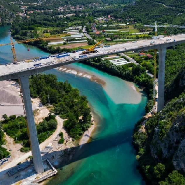 U BiH izgradili spektakularan most. Napuknuo je i prije nego što je pušten u promet
