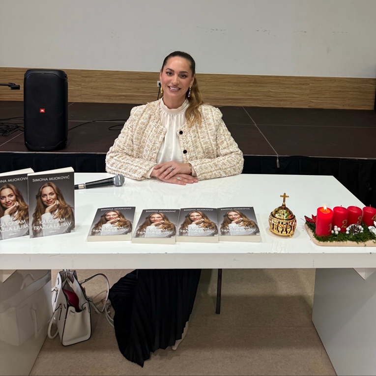 Simona Mijoković (41) o ulozi bake: "Molim za svoga unuka i to je jedino važno"