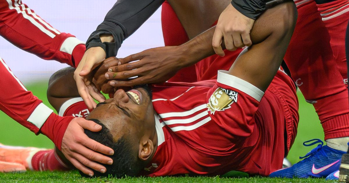 Najskuplji igrač u povijesti Liverpoola slomio nogu? Athletic: Hitno dovode zamjenu