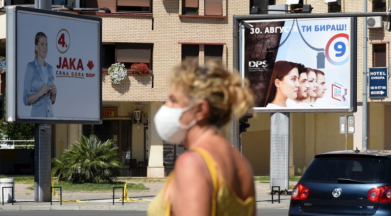 Počeli izbori u Crnoj Gori, jedna stranka imala uvjerljivu prednost u anketama