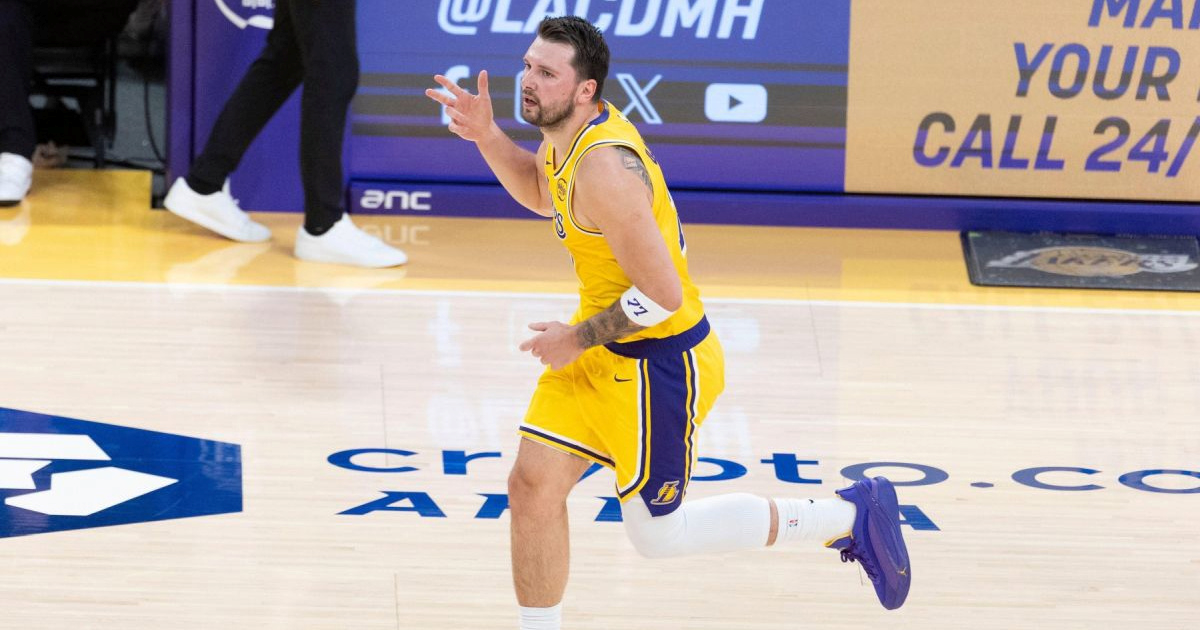 Dončić za samo pola sata izrešetao Clipperse. Pogledajte što im je učinio