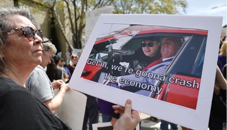 Milijarderi se okreću protiv Trumpa