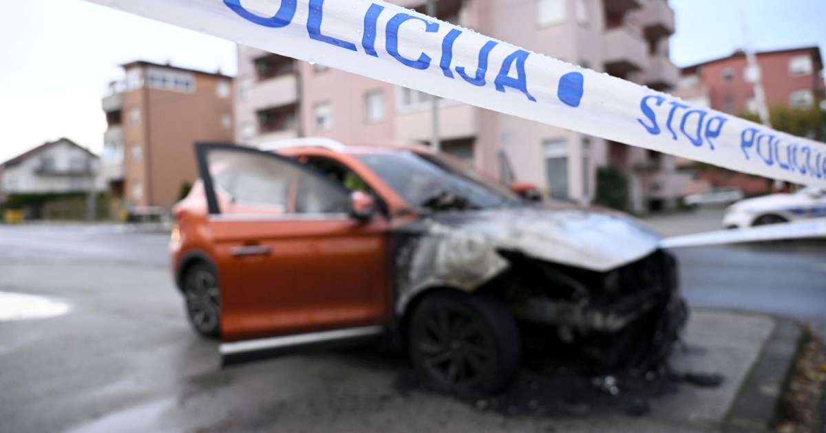 VIDEO I FOTO U Zagrebu izgorjeli Suzuki i MG. Netko ih je namjerno zapalio