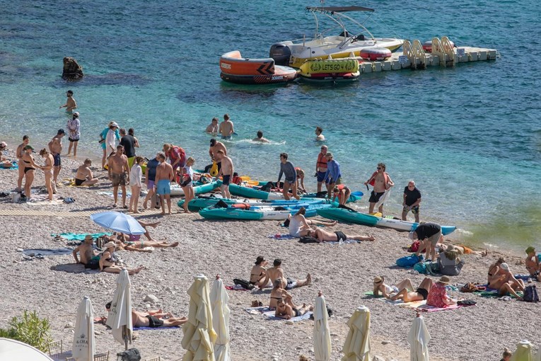 Ovako izgleda popularna dubrovačka plaža početkom listopada