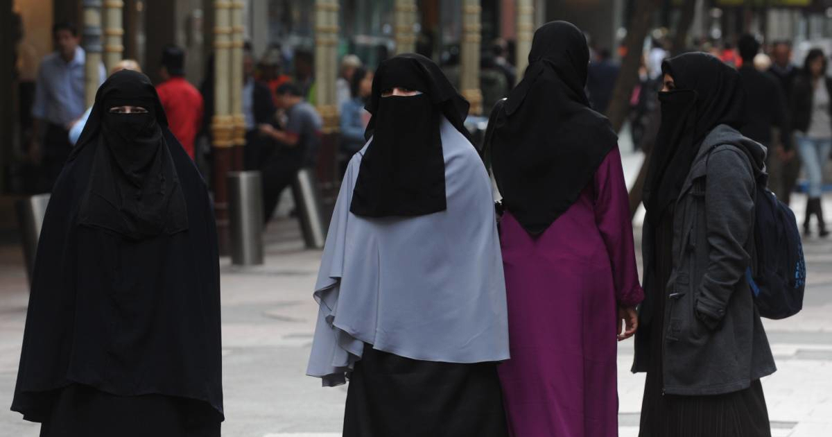 Portugal zabranio burke na javnim mjestima. Kazne do 3000 eura