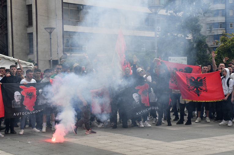 EU ukida sankcije Kosovu i otključava financijsku pomoć