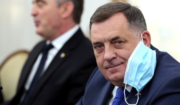Visoki predstavnik za BiH: Dodik je zaslužio da ga se kazni