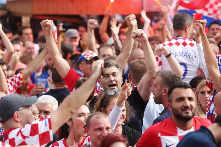 Plenković ide na utakmicu Hrvatske i Paname, sa sobom vodi Šušnjara i Glavinu