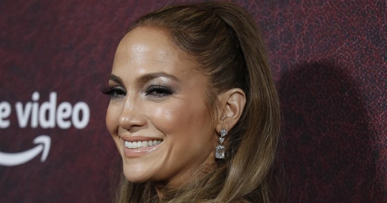 J. Lo podijelila jedinstvenu metodu koja njezino lice održava mladolikim i svježim