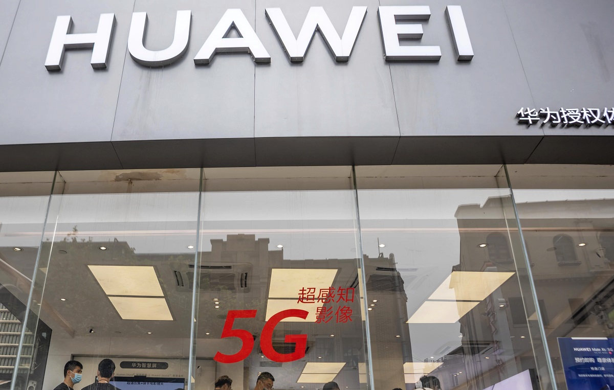 Francuska bi mogla ograničiti Huaweijevu 5G opremu