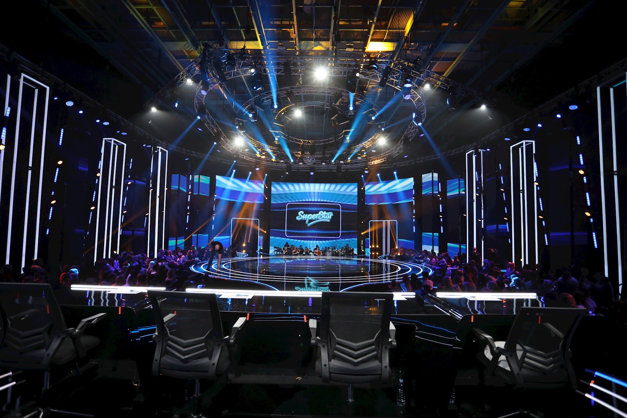 Četvero najboljih na korak do 50.000 eura: Koga će "jeba" dovesti u finale?