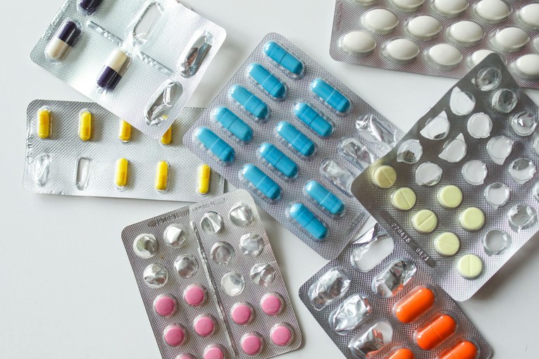 Zbog rata u Iranu paracetamol u Engleskoj poskupio do 30 posto