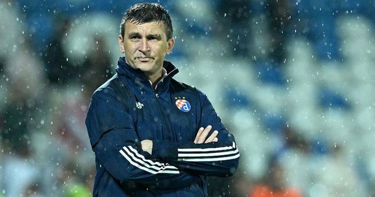 Jakirović ostaje trener Dinama