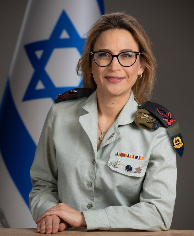 Bojnica IDF-a objavila snimku zlostavljanja Palestinca pa nestala. Nađena na plaži