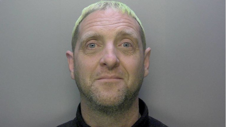 U UK-u ubio suprugu u "samoobrani". 8 godina kasnije dijete otkrilo istinu o ubojstvu