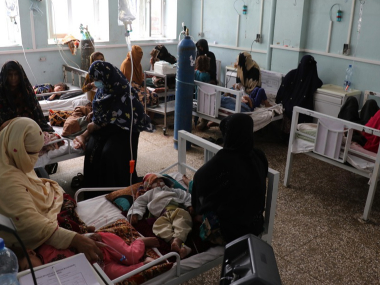 U Bangladešu stotine djece umrlo od ospica. "Sve zbog nedostatka cjepiva"