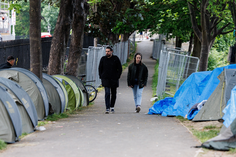 Sve više migranata dolazi u Irsku. Vlada najavila promjenu pristupa