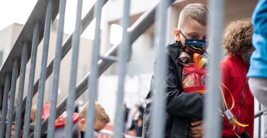 Austrijski ustavni sud proglasio obvezu nošenja maski u školama neustavnom