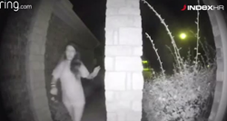 Jeziva snimka: Žena s lisicama na rukama zvonila po kućama usred noći