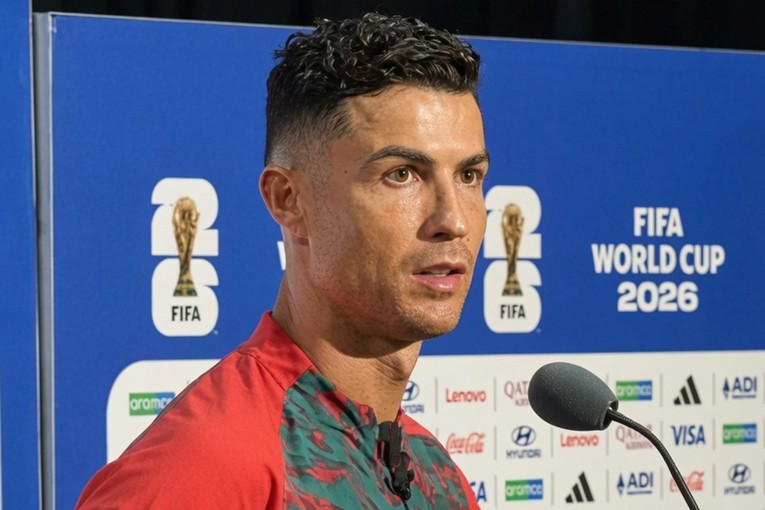 Pogledajte kako je Ronaldo reagirao na pitanje o Messiju