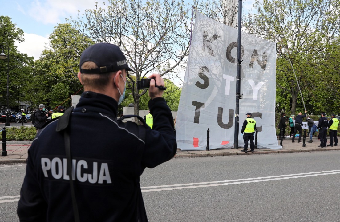 U Poljskoj su danas "održani" najčudniji izbori dosad
