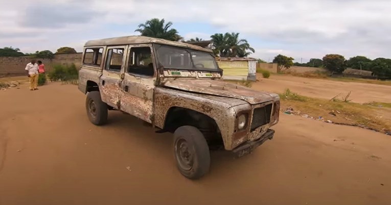 VIDEO Ovaj Land Rover odbija umrijeti