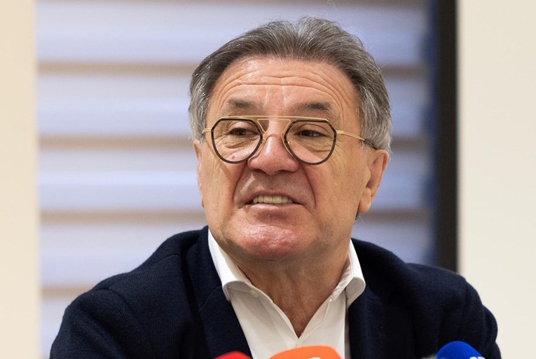 Mamić: Ogrnut ću se zastavom BiH i ima da u utorak cijelom svijetu je*emo majku