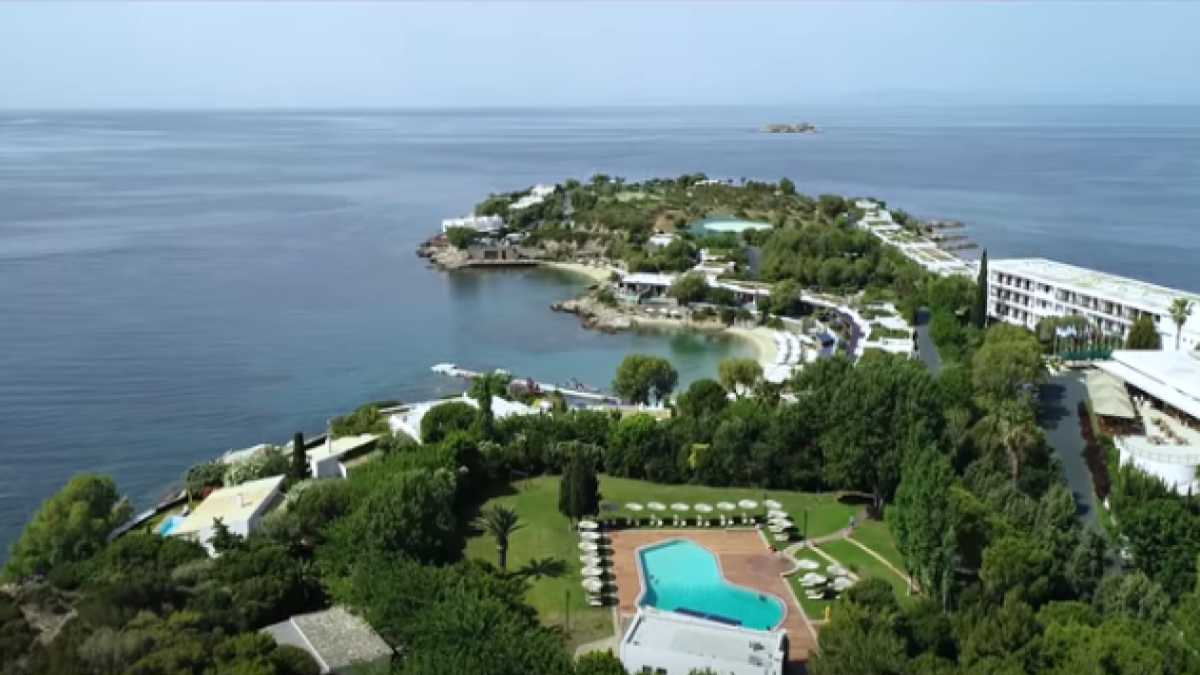 Batleri, privatne plaže i teški luksuz: Ovaj luksuzni resort obožavaju slavni