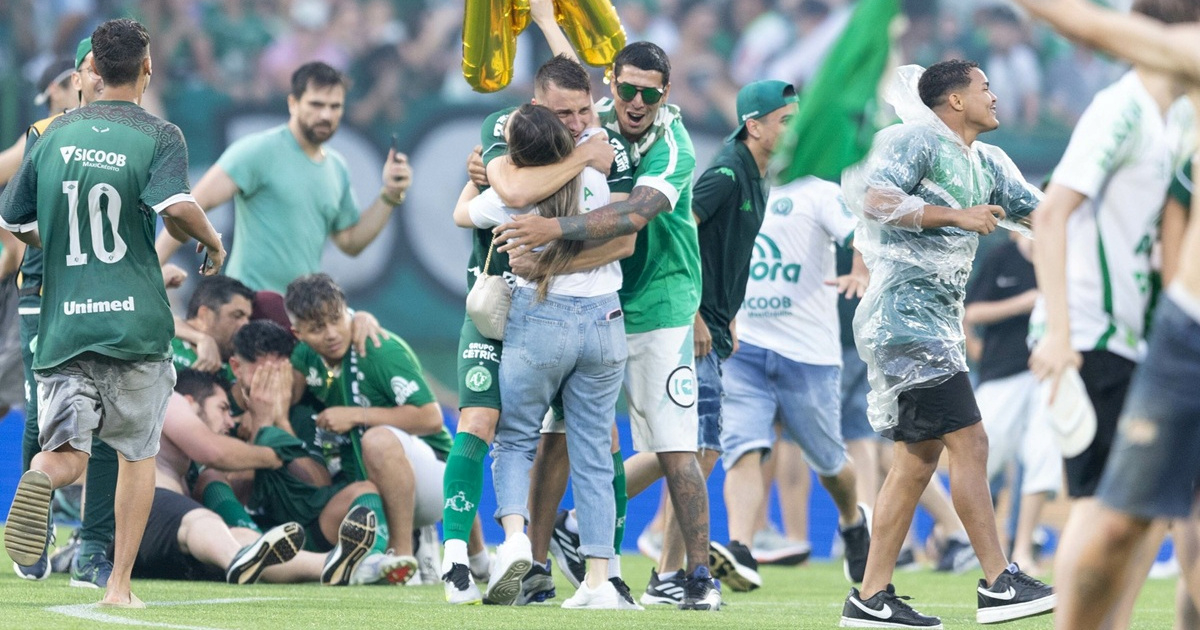 Tragedija im je 2016. uzela gotovo cijelu momčad. Sad opet slave