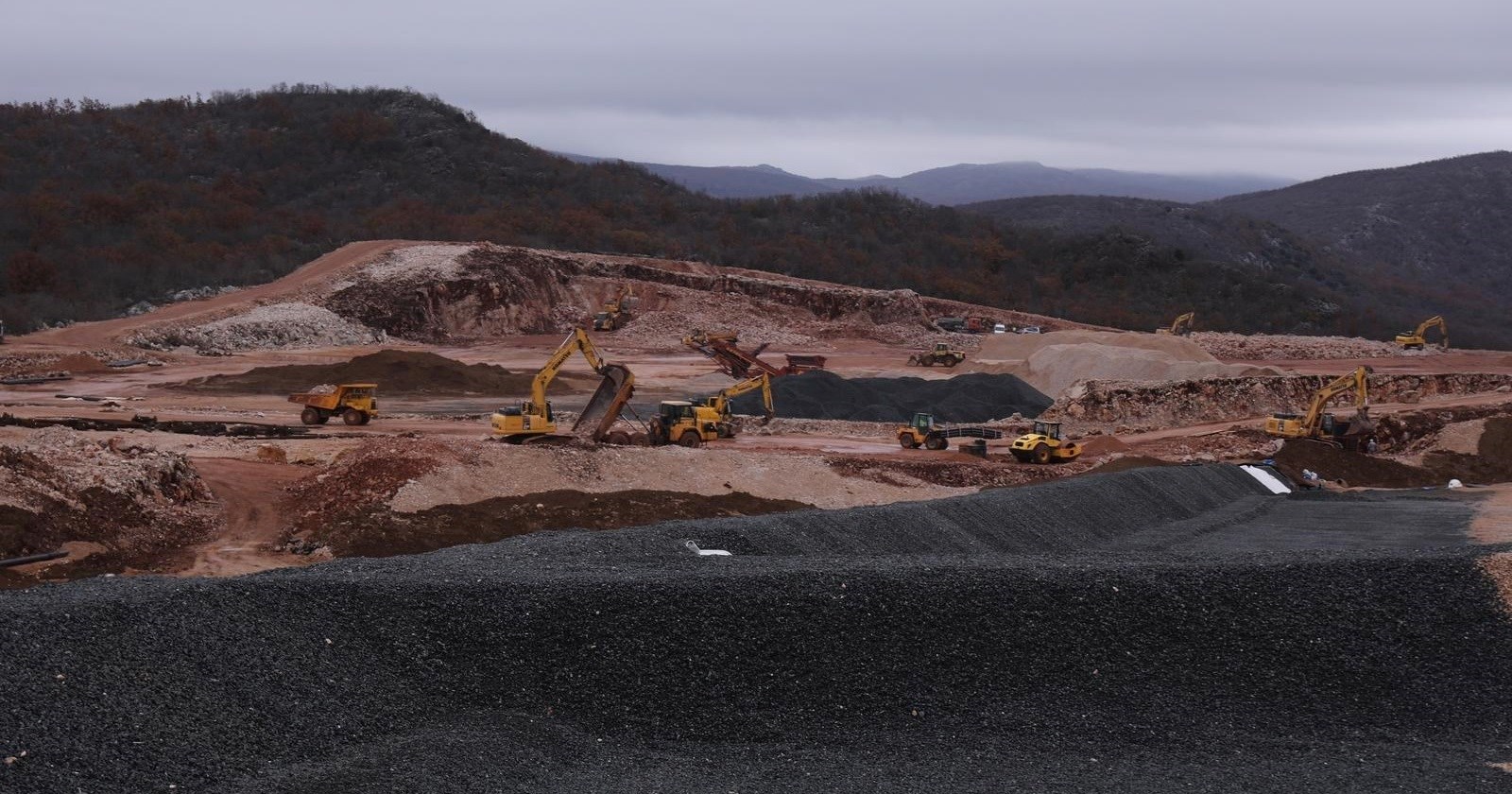 Centar za otpad u Lećevici kasni 14 godina. Ministrica: Početak radova će biti brz