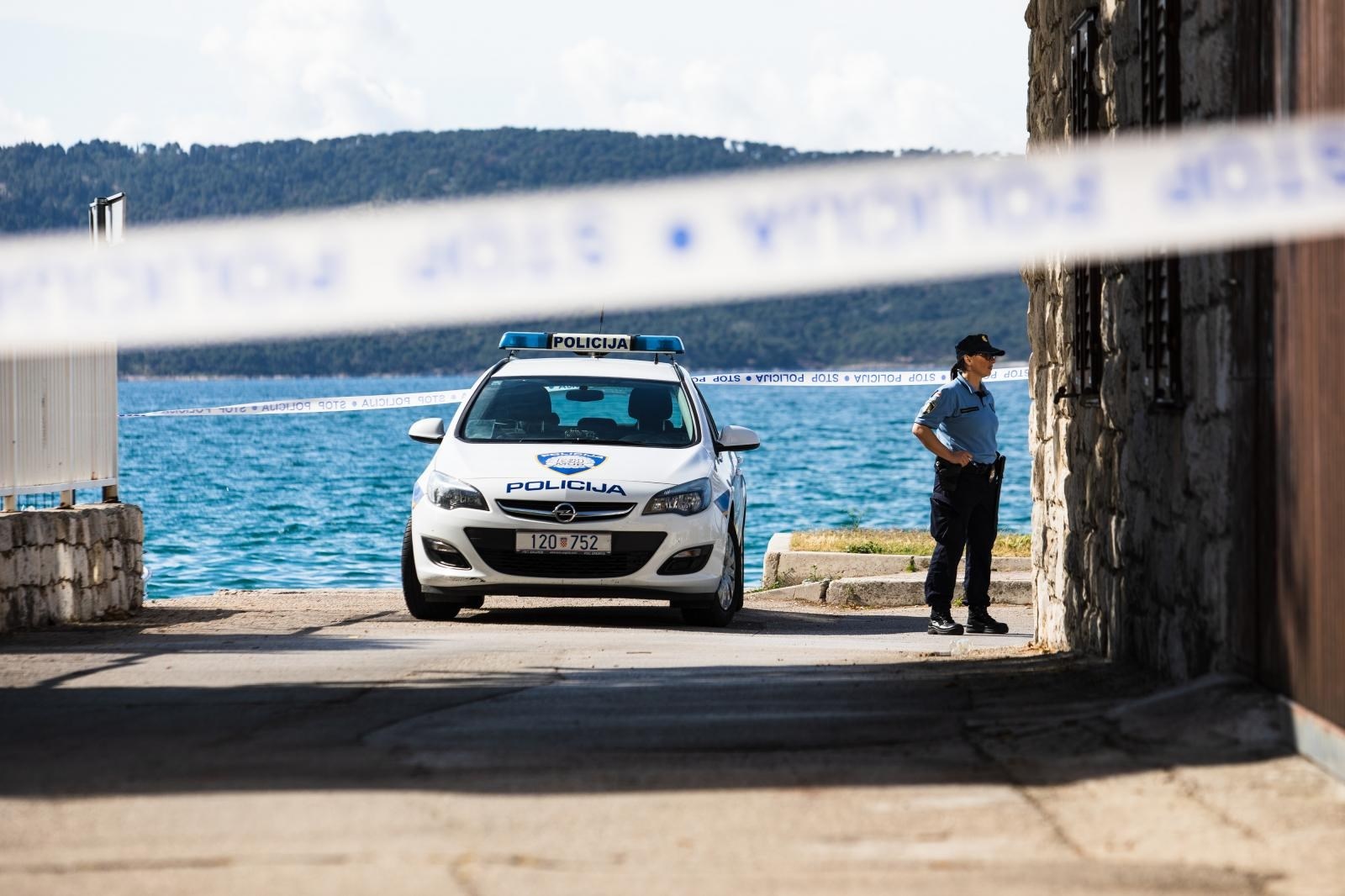 Optužnica za ubojstvo u Kaštelima: Dok je ležao pretučen pucali su mu u srce i pluća