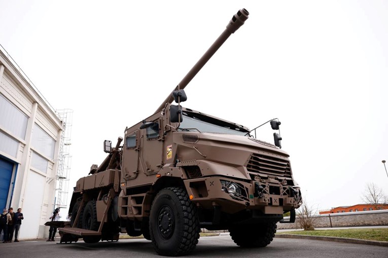 Francuzi objavili: Hrvatska naručila moćnih 18 haubica i 15 oklopnih vozila 