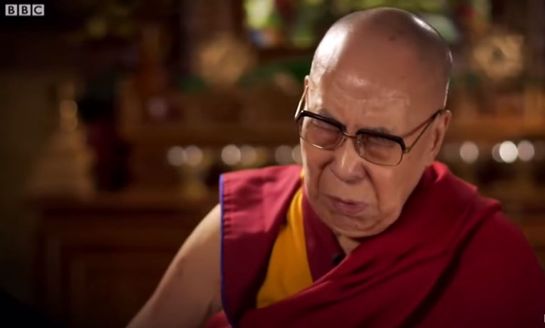 Dalaj Lama: Mora me naslijediti atraktivna žena, ljudi ne vole ružne face
