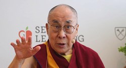 Dalaj-lama završio u bolnici