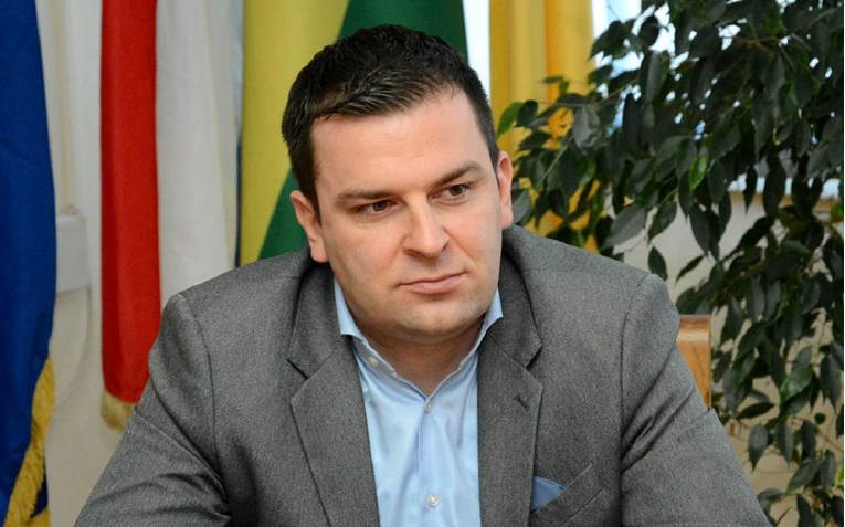 SDP optužio bjelovarskog gradonačelnika da je u "tihoj koaliciji" s Bandićem
