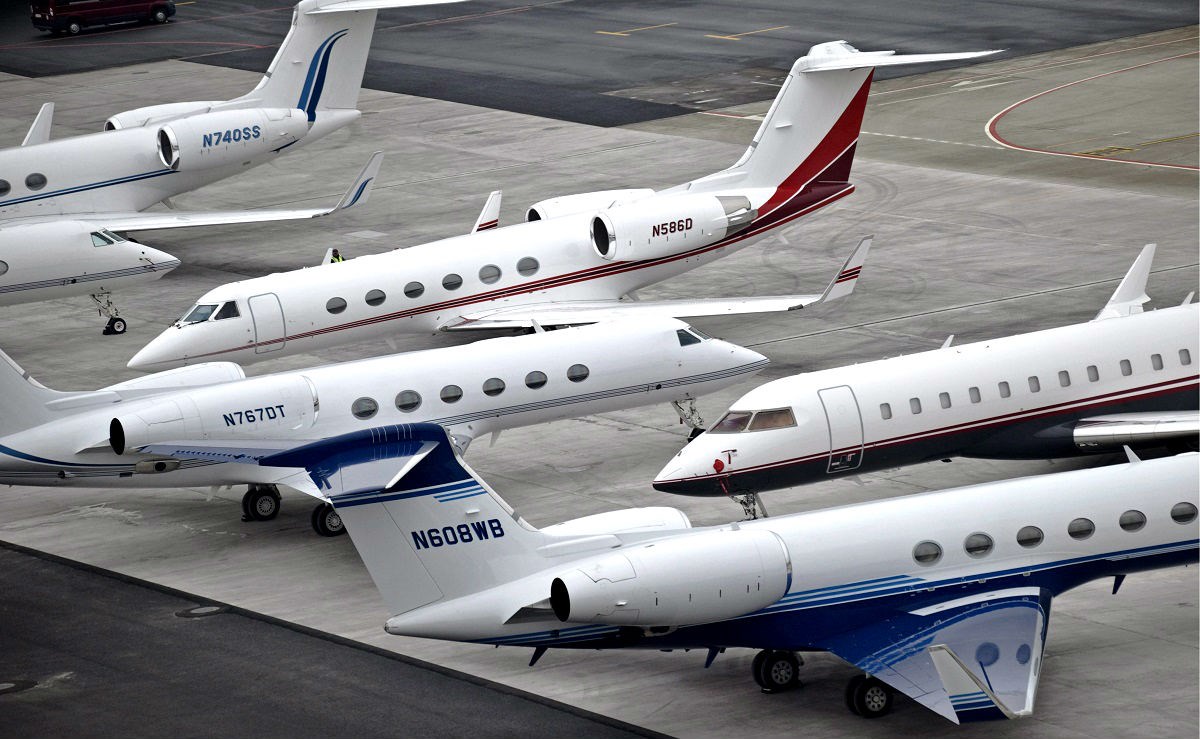 Rekordnim brojem privatnih aviona došli u Davos pričati o klimi