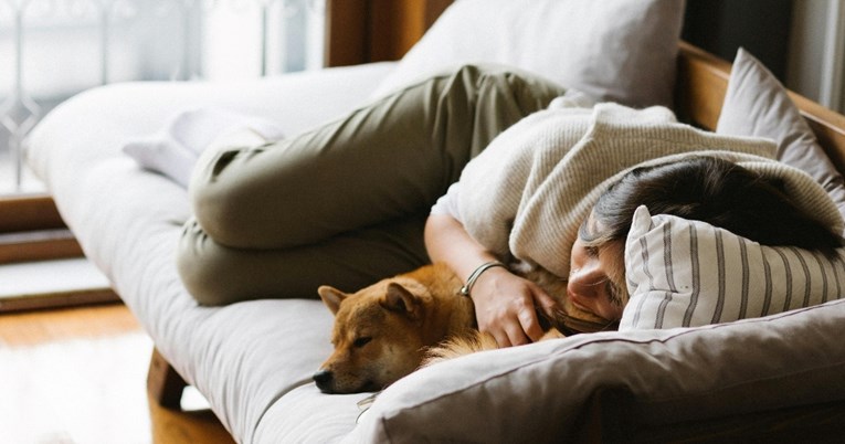 Ako svom ljubimcu dopuštate da spava s vama, vjerojatno imate ove osobine
