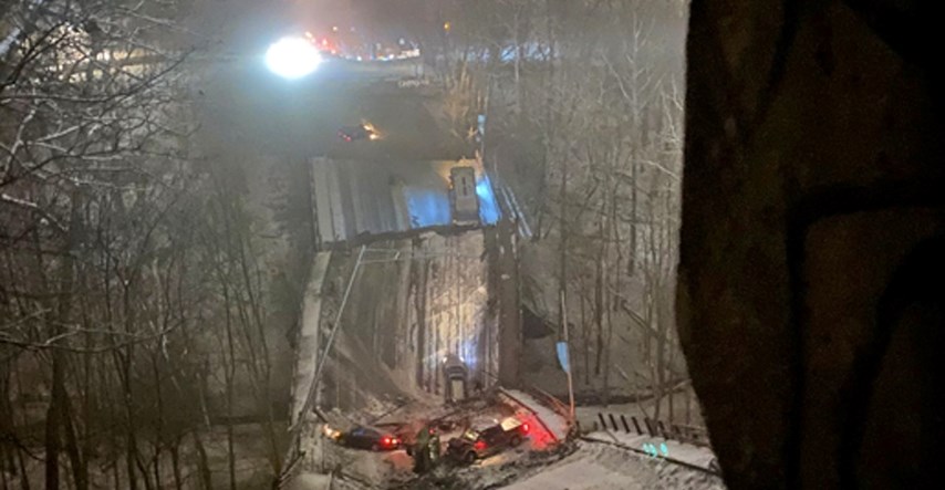 VIDEO Srušio se most u Pittsburghu, autobus ostao visjeti. Ima ozlijeđenih
