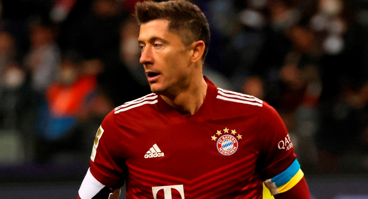 Lewandowski odbio igrati protiv Rusa pa stavio trakicu u bojama Ukrajine