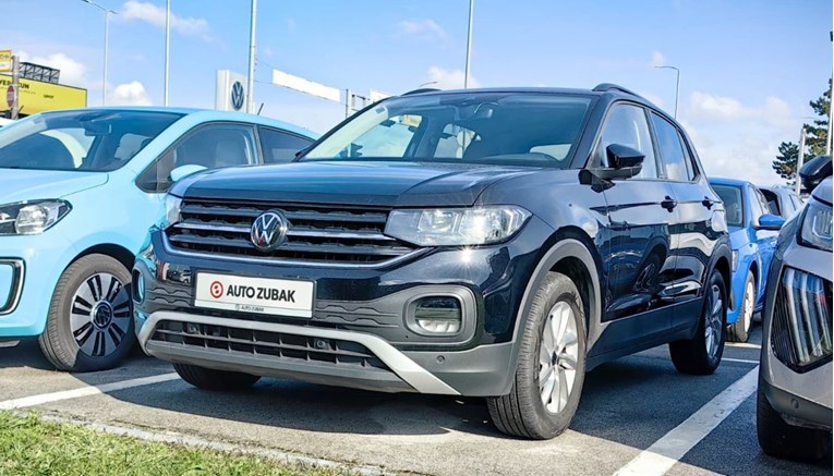 Isplati li se kupiti rabljeni VW T-Cross s malo kilometara? Definitivno da