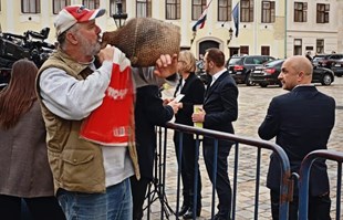 VIDEO Ričard predao dvije liste i viknuo Plenkoviću: Andrija, amo pivu popit!