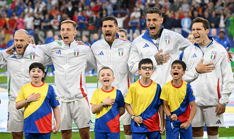 Talijani uklonili zadnju riječ iz himne