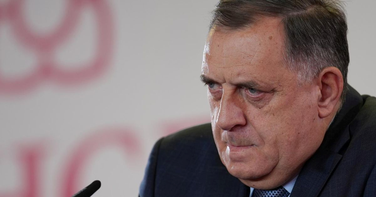 Dodik angažirao diplomate. Želi da u Britaniji lobiraju za ukidanje sankcija