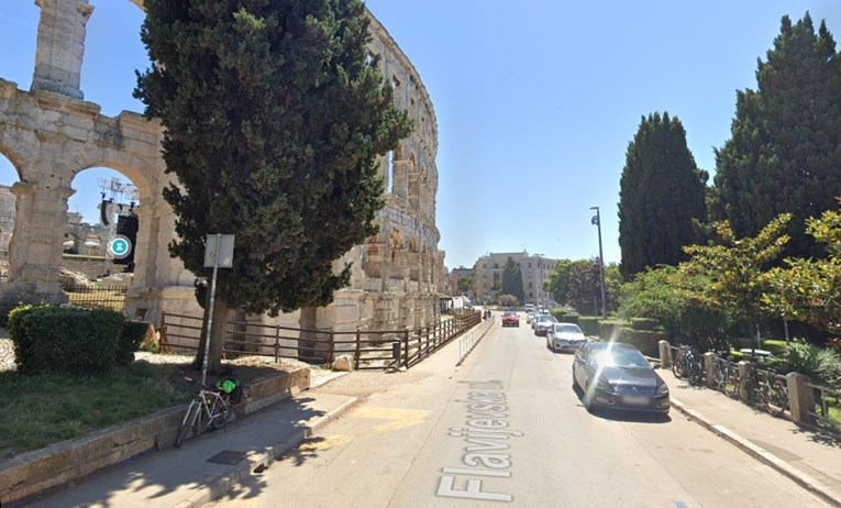 Talijan nije platio parking u Puli, dobio kaznu pa udario radnika parkinga